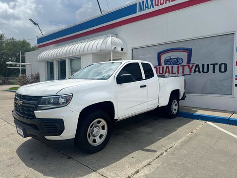 Used 2022 Chevrolet Colorado W/T w/ WT Convenience Package RWD image 12