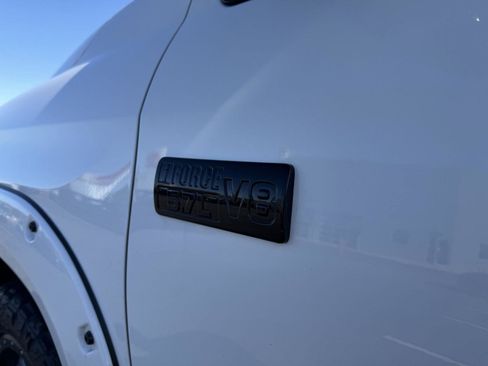 Used 2019 Toyota Tundra SR5 w/ SR5 Upgrade Package image 6