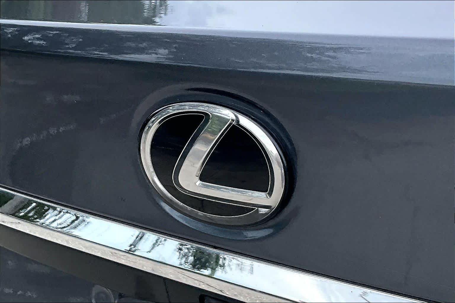 Used 2024 Lexus ES 350 w/ Premium Package FWD image 31