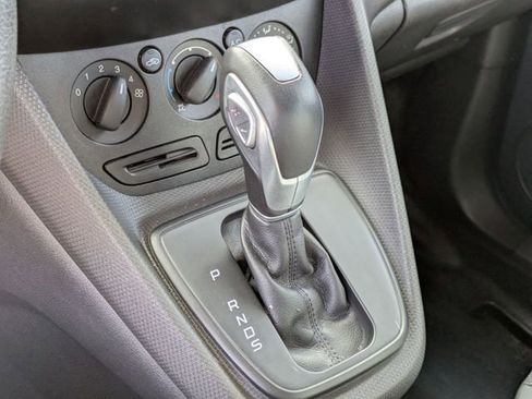 Used 2016 Ford Transit Connect XL image 21