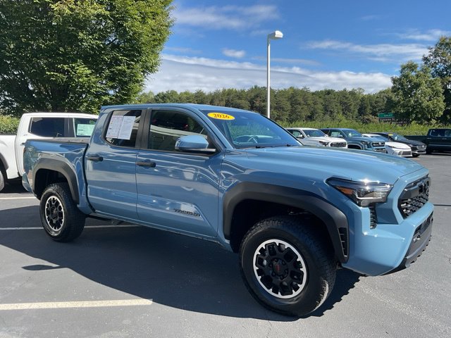 Used 2026 Toyota Tacoma TRD Off-Road AWD/4WD image 5