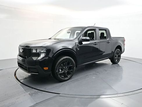 New 2025 Ford Maverick XLT w/ XLT Luxury Package image 3