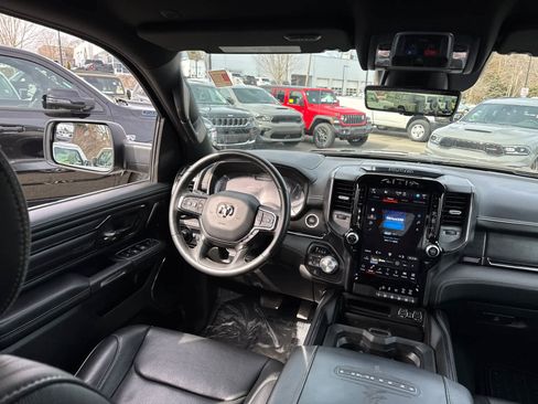 Used 2023 RAM 1500 Limited image 33