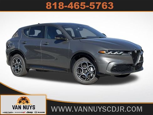 New 2025 Alfa Romeo Tonale image 1