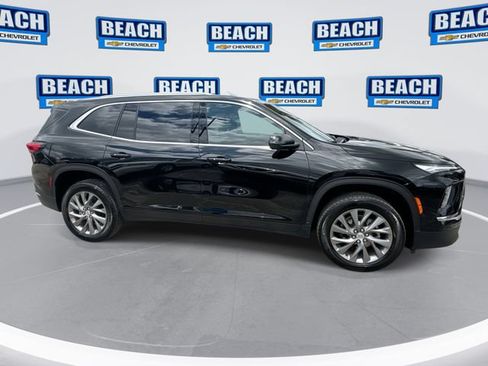 Used 2026 Buick Enclave Preferred FWD image 9