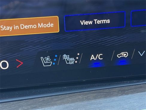 New 2026 Chevrolet Tahoe High Country image 18