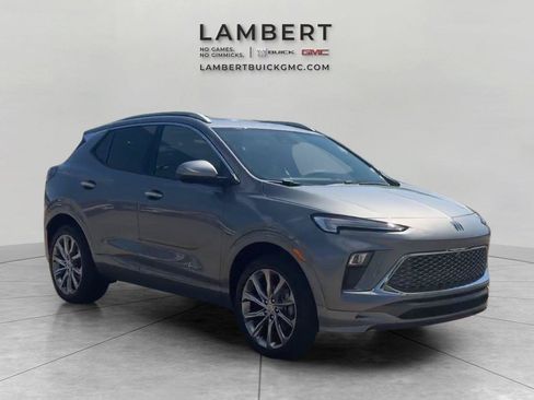 New 2026 Buick Encore GX Avenir w/ Avenir Technology Package AWD/4WD image 7