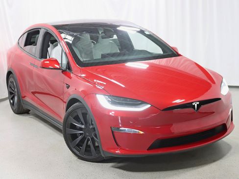 Used 2022 Tesla Model X AWD/4WD image 6