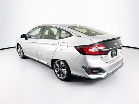 Used 2018 Honda Clarity Touring image 5
