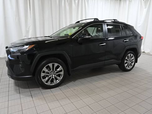 Used 2022 Toyota RAV4 Limited AWD/4WD image 8