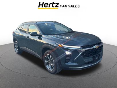 Used 2025 Chevrolet Trax LT