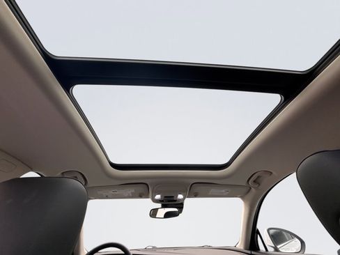 Used 2021 Buick Envision Essence image 17