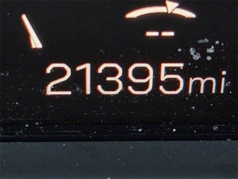 Certified 2025 GMC Acadia Elevation image 24