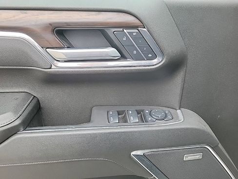 Used 2025 GMC Sierra 1500 SLT w/ SLT Convenience Package image 11