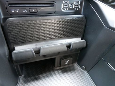 Used 2019 RAM 1500 Big Horn AWD/4WD image 25
