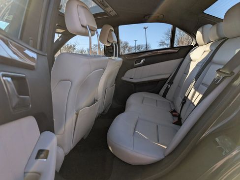 Used 2013 Mercedes-Benz E 350 Sedan image 15