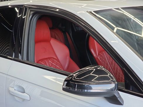 Used 2019 Audi S4 Premium Plus w/ Premium Plus Package image 31