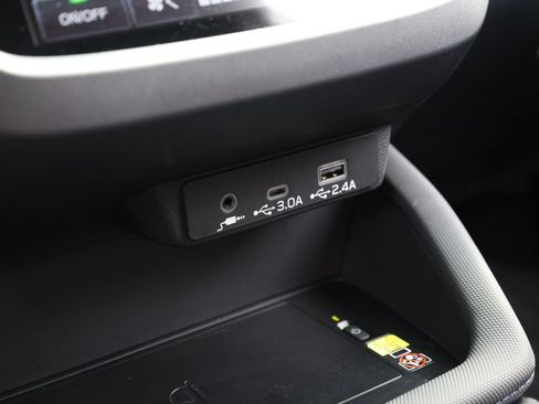 Certified 2026 Subaru Forester Premium AWD/4WD image 15