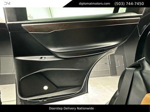Used 2016 Tesla Model X Performance image 33