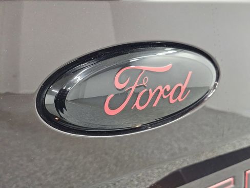 Used 2020 Ford F150 XLT w/ Equipment Group 302A Luxury AWD/4WD image 30