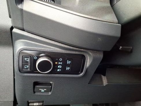 Used 2024 Ford Bronco Badlands image 18