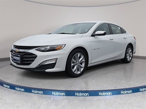 Used 2025 Chevrolet Malibu LT image 1