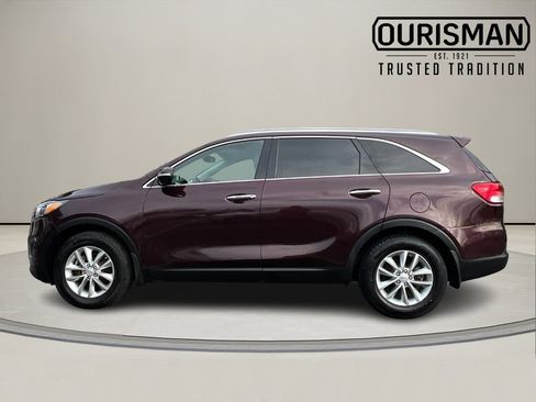 Used 2016 Kia Sorento LX image 3