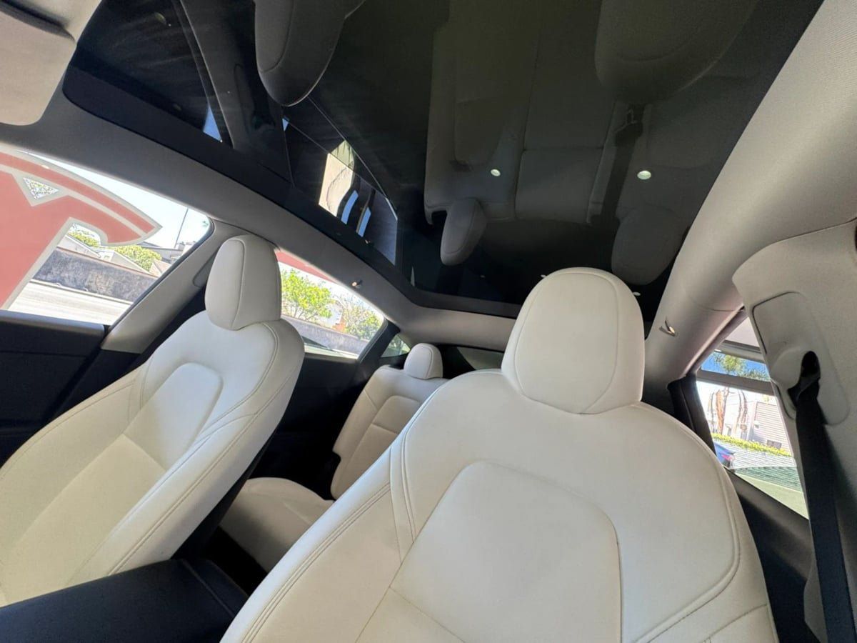 Used 2024 Tesla Model Y Long Range RWD image 15
