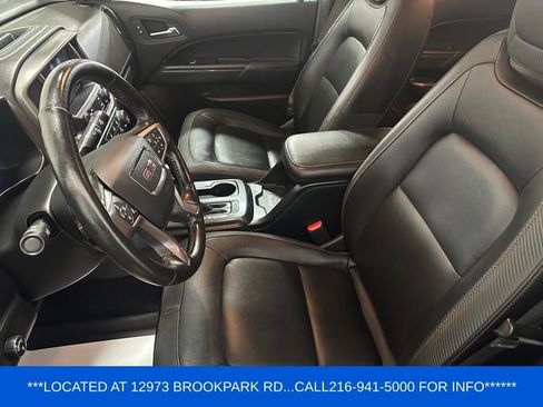 Certified 2022 GMC Canyon AT4 w/ Trailering Package AWD/4WD image 10