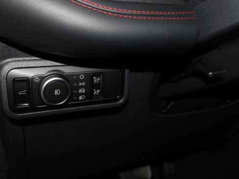 New 2026 Ford Explorer ST-Line w/ ST-Line Street Pack image 8