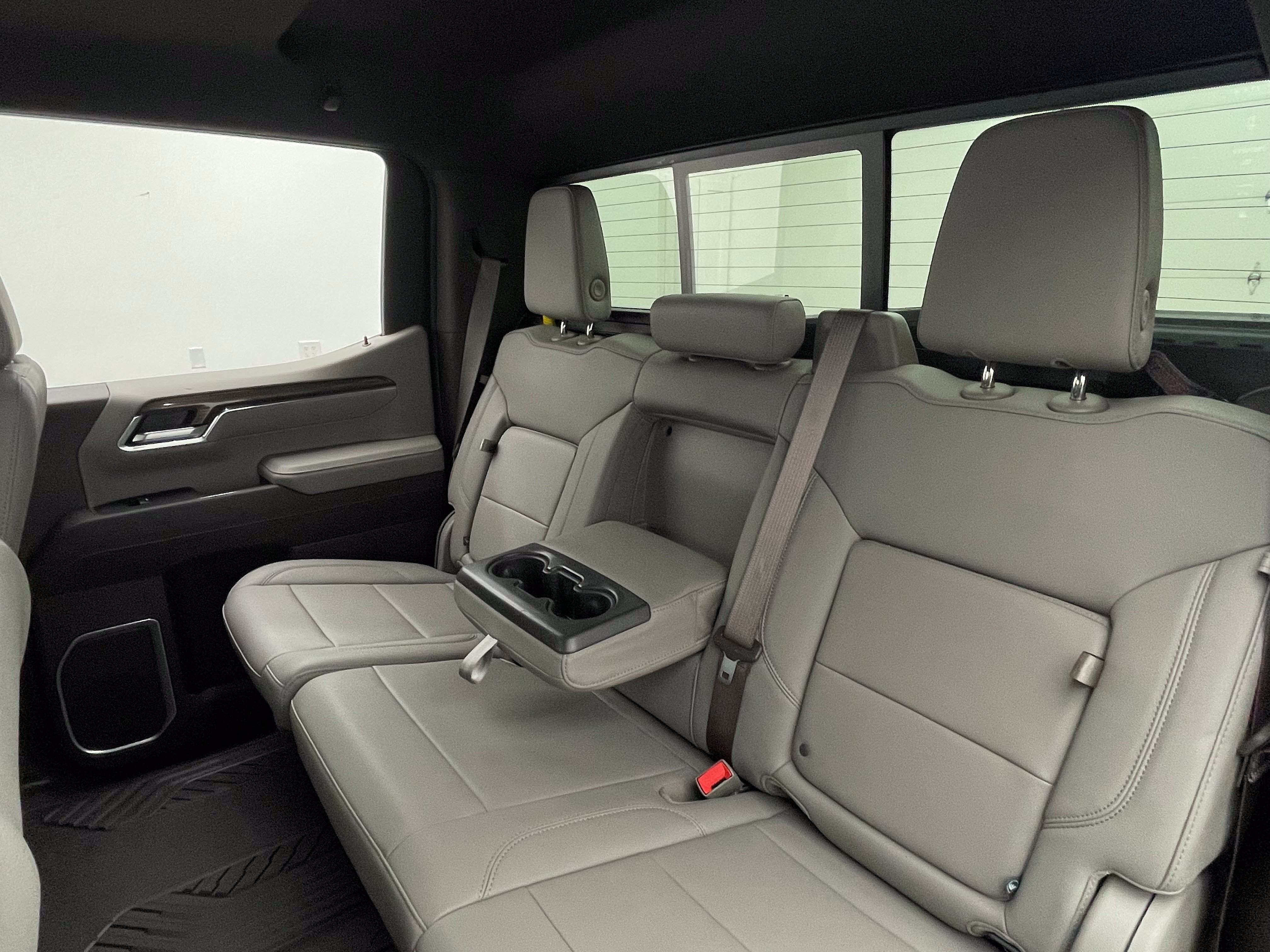 Used 2024 Chevrolet Silverado 1500 RST AWD/4WD image 40