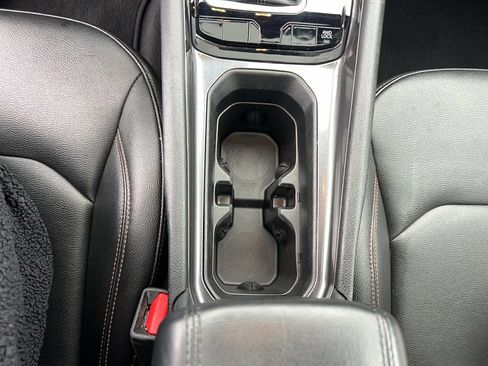 Used 2024 Jeep Compass Latitude w/ Sun and Sound Group image 22