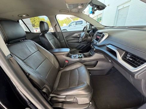 Used 2020 GMC Terrain SLT image 15