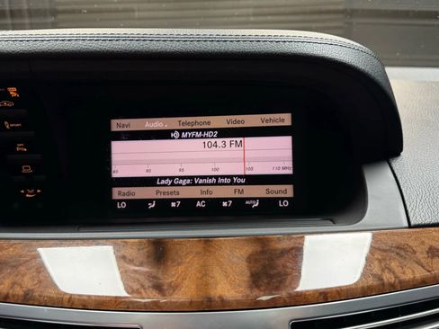 Used 2013 Mercedes-Benz S 550 image 48