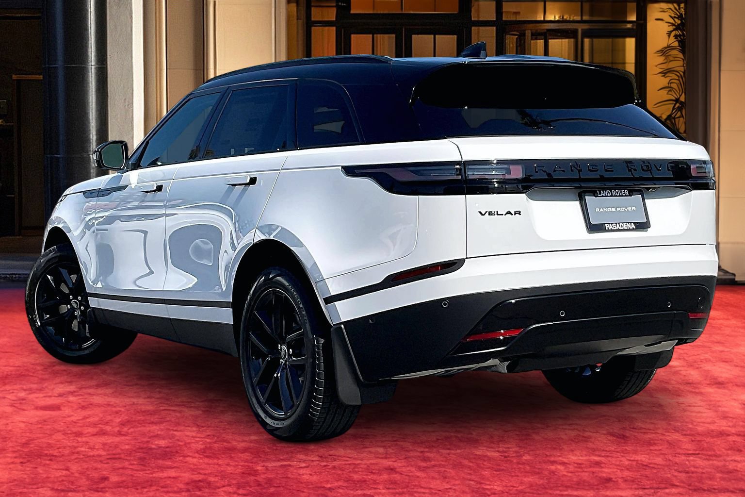 New 2026 Land Rover Range Rover Velar S AWD/4WD image 4