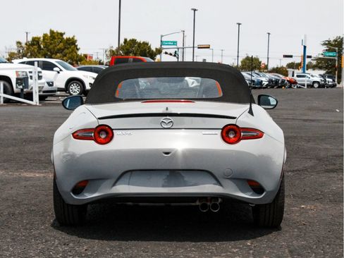 New 2026 MAZDA MX-5 Miata Club w/ Weather Package RWD image 6