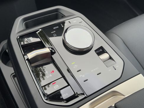Certified 2023 BMW iX xDrive50 AWD/4WD image 26