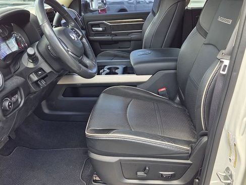 Used 2021 RAM 2500 Laramie w/ Safety Group AWD/4WD image 4