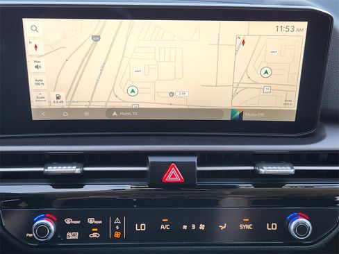 New 2026 Kia Sportage SX image 12