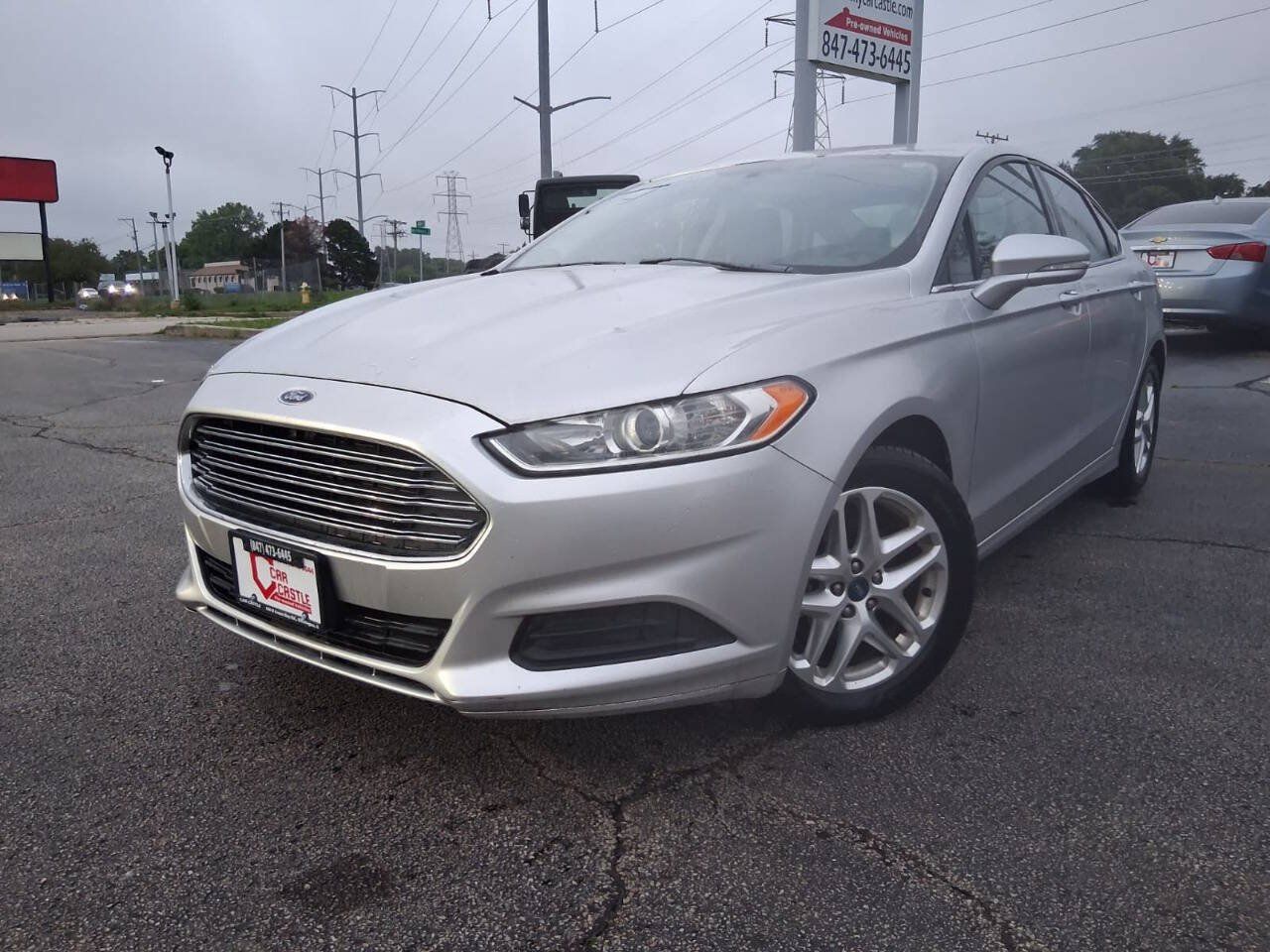 Used 2013 Ford Fusion SE FWD image 1