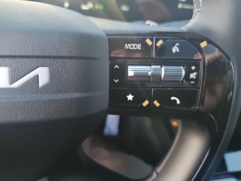 New 2026 Kia Sorento SX Prestige AWD/4WD image 14