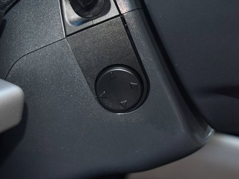 Used 2023 Ford Expedition Max XLT image 17