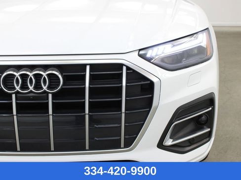 Used 2021 Audi Q5 Prestige w/ Prestige Package image 7