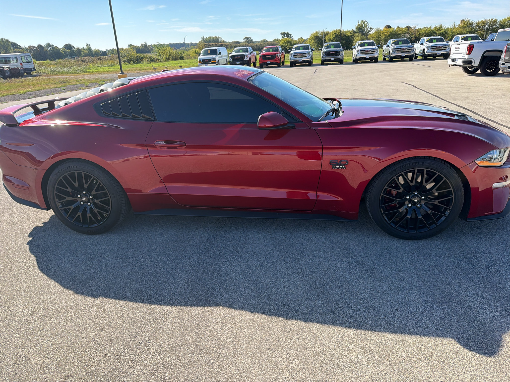 Used 2018 Ford Mustang GT w/ GT Performance Package RWD image 5