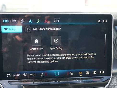 Used 2025 Volkswagen Tiguan S image 26