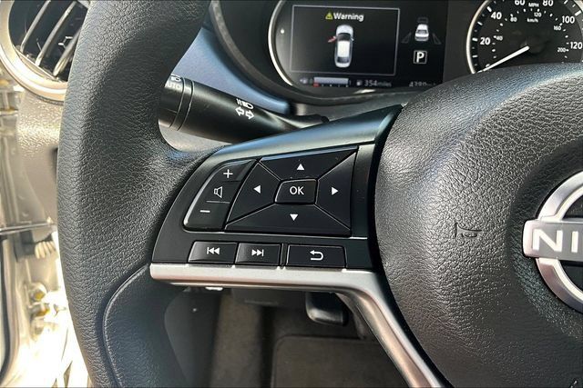 Used 2025 Nissan Versa SV w/ Trunk Package FWD image 10