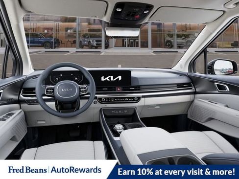 New 2025 Kia Carnival SX Prestige image 15