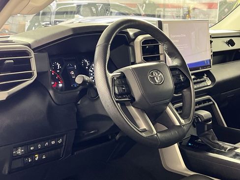 Used 2022 Toyota Tundra SR5 image 16
