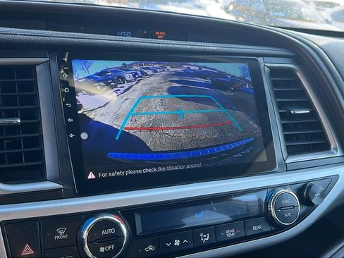 Used 2019 Toyota Highlander Plus w/ Protection Package #3 image 16