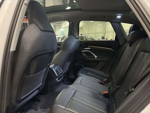 Used 2025 Audi Q5 Premium Plus w/ Premium Plus image 10